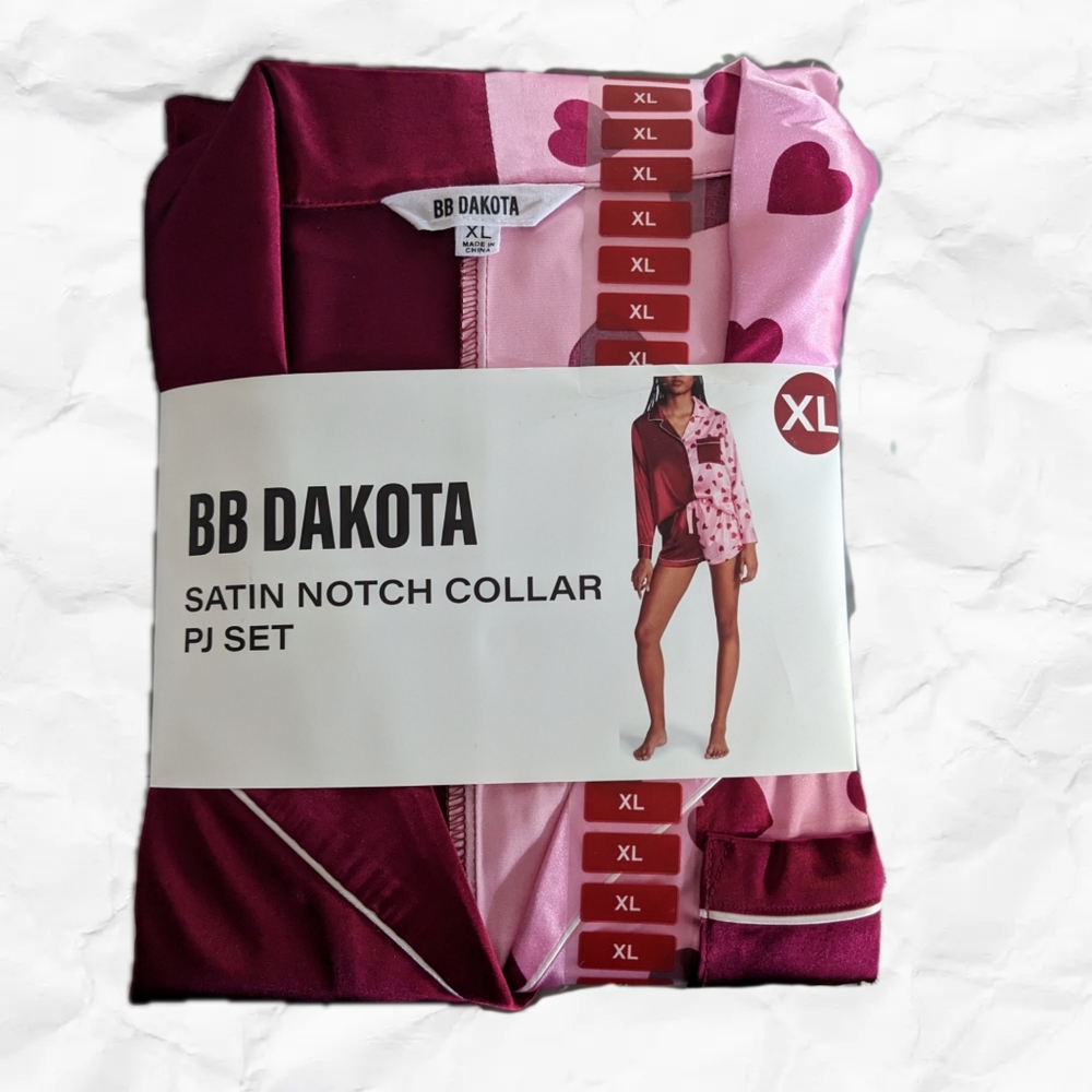 BB DAKOTA- satin notch collar PJ set